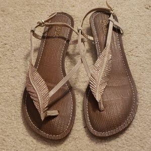 Carlos Santana Brown feather sandals